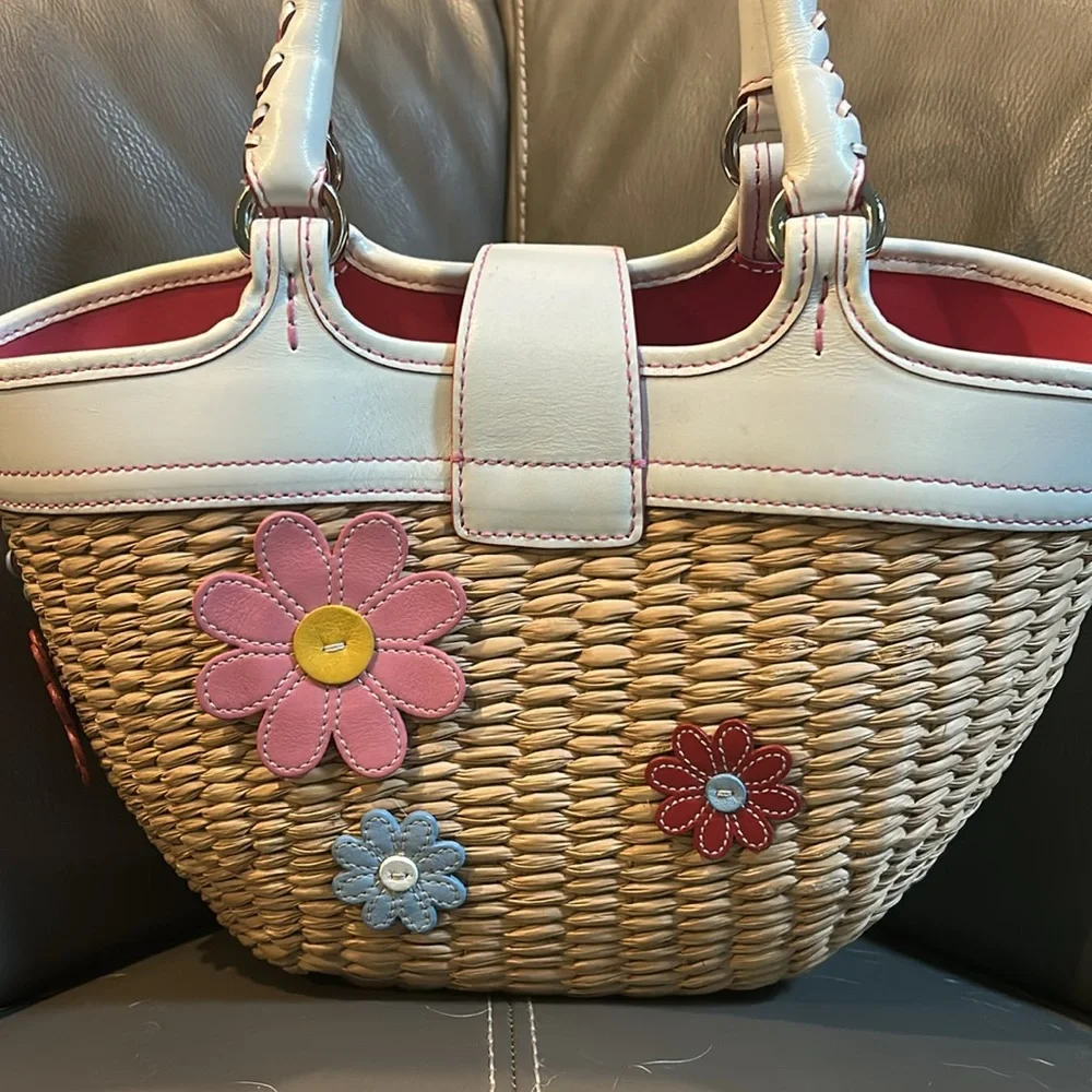 Vintage Y2K Rare Coach straw leather floral hand bag. Pristine condition - Picture 3 of 6